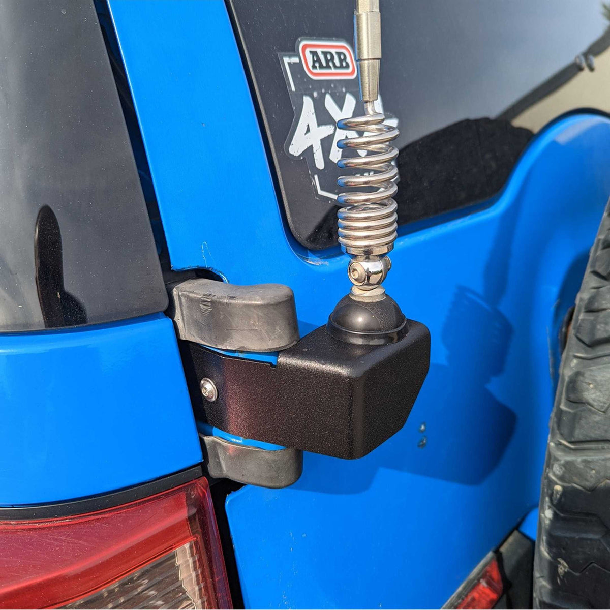 CB-Funk-Halterung - FJ Cruiser-1-Bison Gear