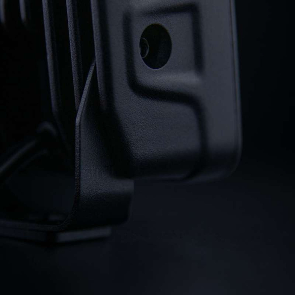 OUTLET: Nuuk D-Line QB Fernscheinwerfer 3''-8-Bison Gear