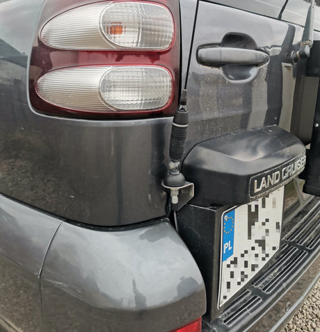 CB-Funk-Halterung - LC120/GX470-7-Bison Gear