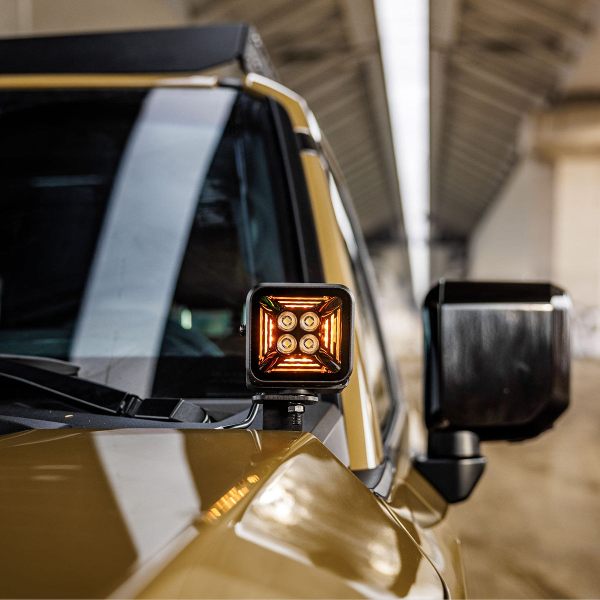OUTLET: Dark Knight Fortex Arbeitsscheinwerfer 38W Amber-6-Bison Gear
