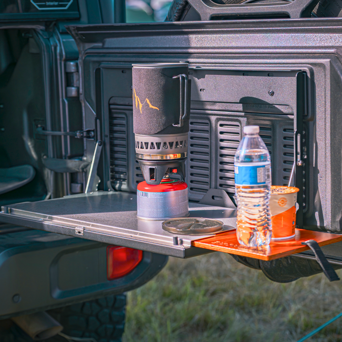 Klapptisch für die Hecktür - JEEP Wrangler