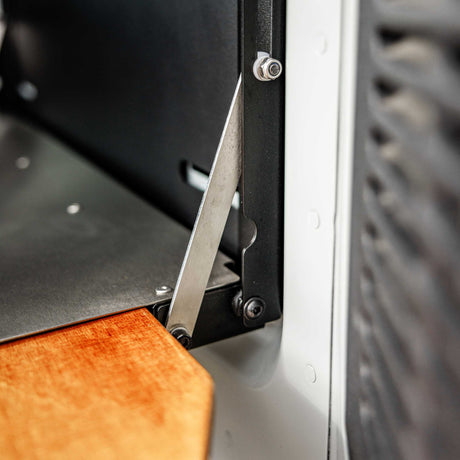 Klapptisch für die Hecktür - Bronco 6G-15-Bison Gear