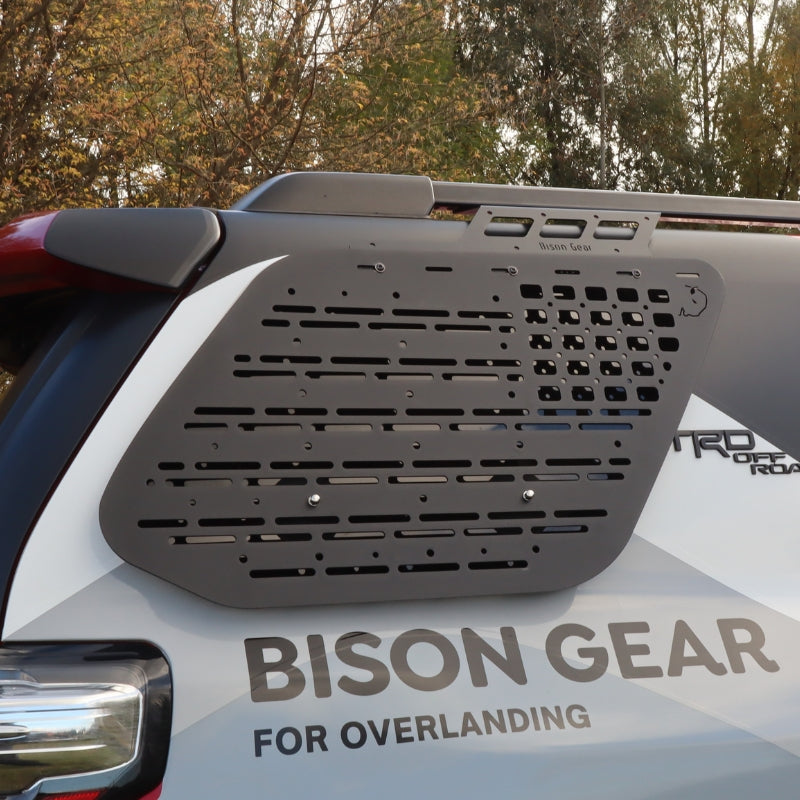 Außen-MOLLE-Paneel - 4Runner 5. Gen-10-Bison Gear