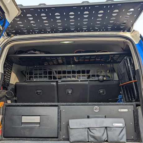 SET: Roof Shelf + Laderaumtrenngitter - TOYOTA FJ Cruiser-3-Bison Gear