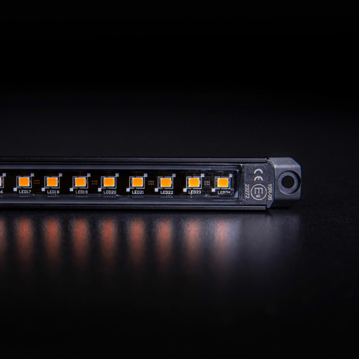OUTLET: Unity 281mm LED-Unterbodenleuchte Amber-3-Bison Gear
