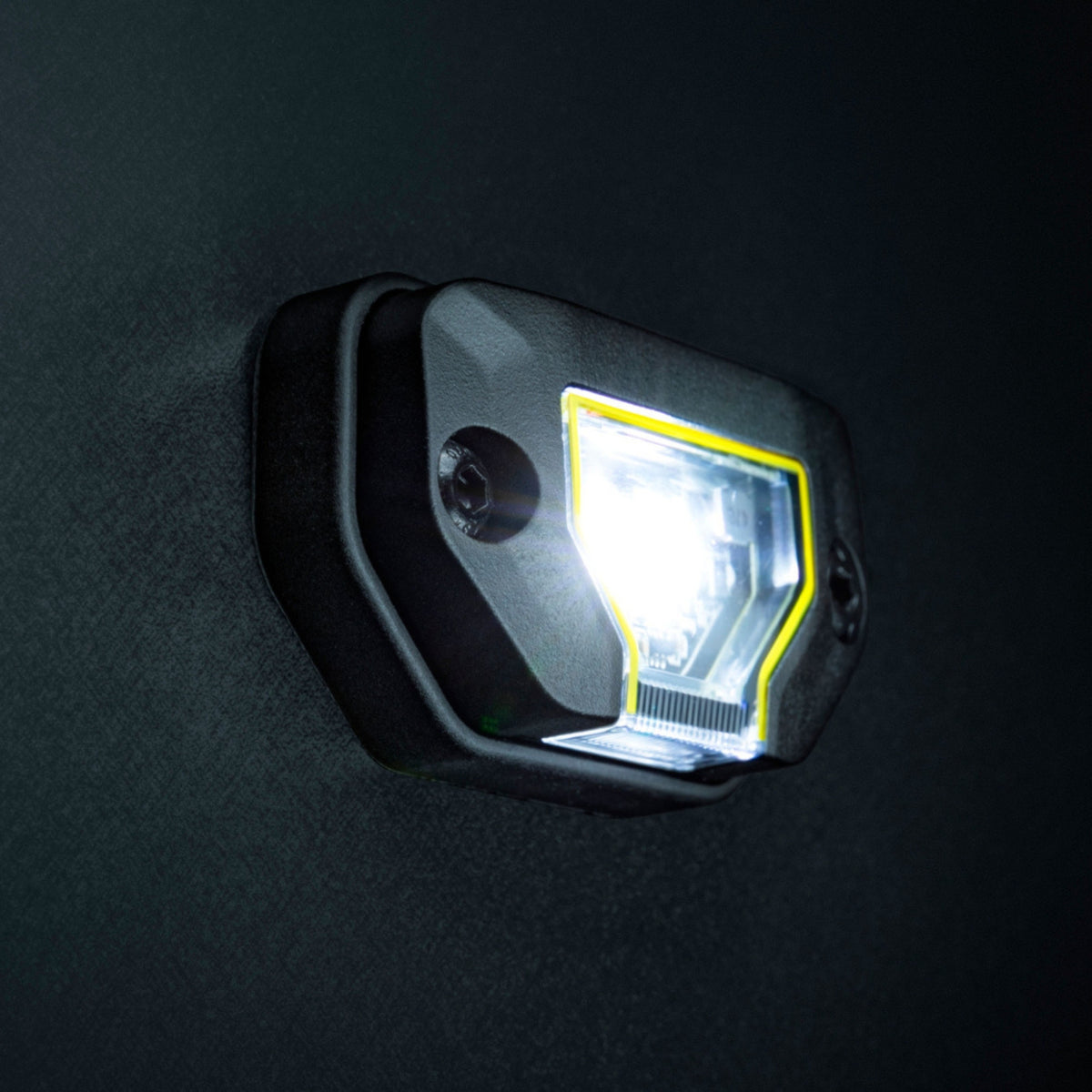 OUTLET: Unity Rock Light Weiß-5-Bison Gear
